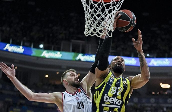 Fenerbahçe Beko, EA7 Emporio Armani Milan’ı mağlup etti