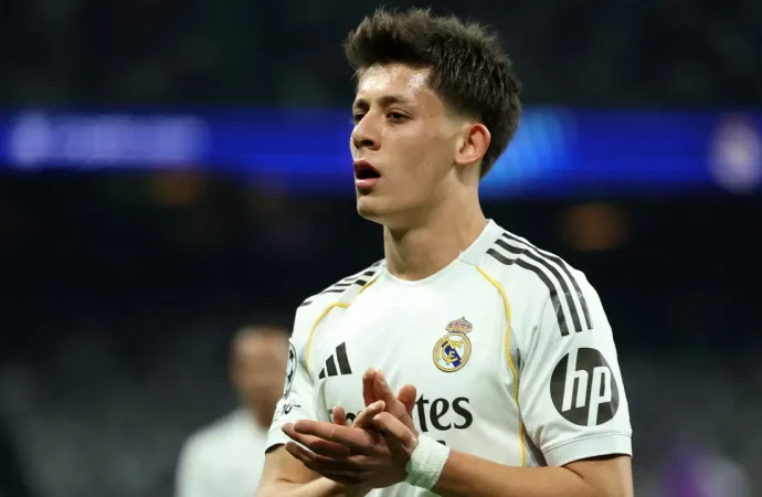 Arda Güler’in kahramanları: Dün Alex de Souza, bugün Mesut Özdil ve Modric