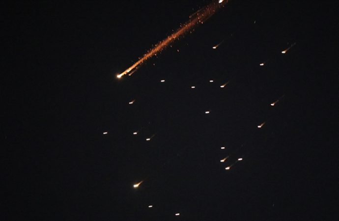 Hürmüz krizi: Trump 48 saat mühlet verdi, İran ‘İçecek su bile bulamazsınız’ dedi