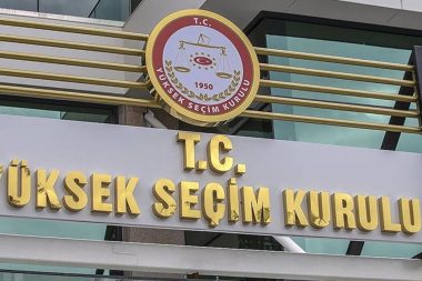 YSK’da seçim krizi: Yeni üyeler seçilemedi, eski üyeler görevde