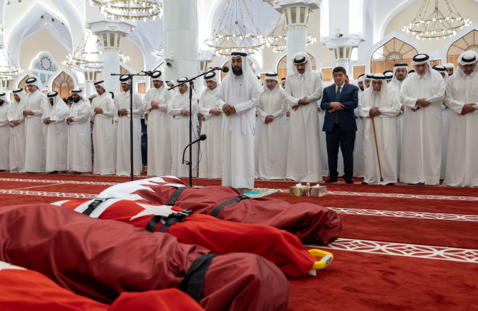 Selefi geleneği: Katar şehitleri için tabutsuz tören yapıldı