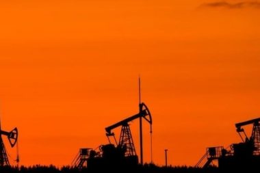 Goldman Sachs petrol fiyatı öngörüsünü yükseltti: ‘En büyük arz şoku’