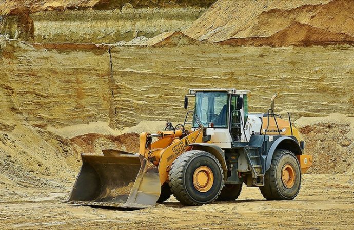 ‘Alaylı klima tamircisi’ne kötü haber: Mesleki Yeterlilik Belgesi artık zorunlu