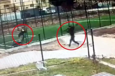 Halı sahada dehşet: 17 yaşındaki çocuk akranını pompalı tüfekle vurdu