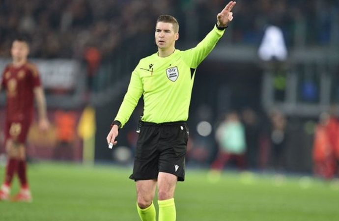 Türkiye-Romanya maçına Fransız hakem