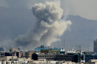 İsrail: İran’da iki istihbarat karargahını, İstihbarat Bakanlığı’na ait bir binayı vurduk