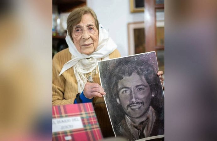 Arjantinli ‘Cumartesi annesi’ Sara “Coca” Luján 100 yaşında hayatını kaybetti
