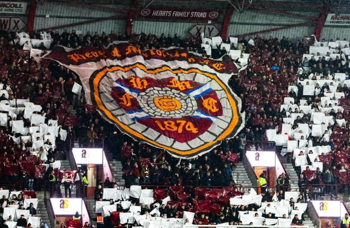 Şampiyonluk tam 40 yıl sonra el değiştirecek…mi?