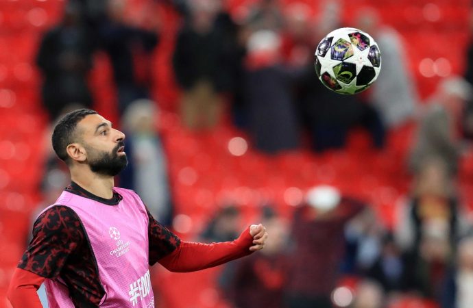 Liverpool’da bir devrin sonu: Salah sezon sonu bırakıyor