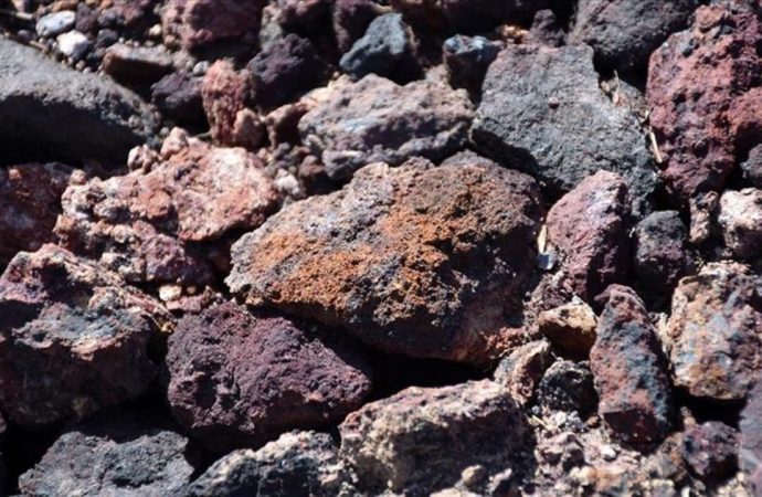 Çin dev bir nadir toprak elementi yatağı keşfetti