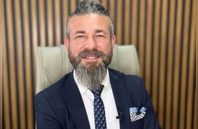 Otopark tartışması: Kızının yanında vurularak öldürüldü