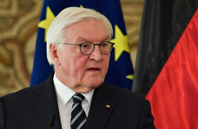 Almanya Cumhurbaşkanı: İran’la savaş uluslararası hukuka aykırı va siyasi açıdan feci bir hata