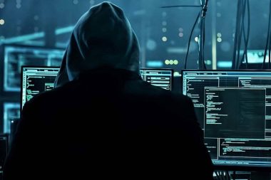 ‘Siyah şapkalı hacker’ operasyonu: 19,8 milyon kişinin verisi ele geçirildi