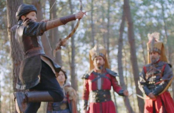 İddia: Dizi dekorunu tarihi eser diye müzeye kaldırdılar