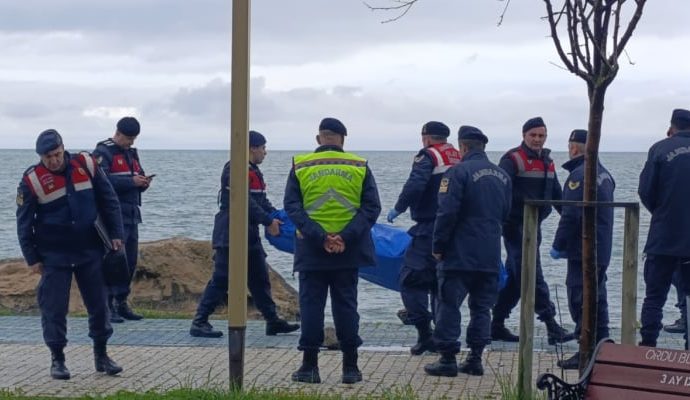 Ordu’da kıyıya ‘bir cihaz’ daha vurdu: İnsansız hava veya deniz aracı olabilir