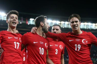 Tarihi maça saatler kaldı! İşte muhtemel 11’ler