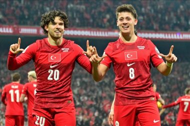 Şimdi sırada Kosova var: Salı günü bayram günü olacak