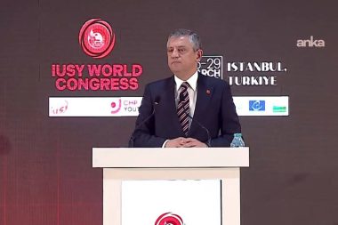 Özgür Özel: Dört bir yanda saldırı altındayız