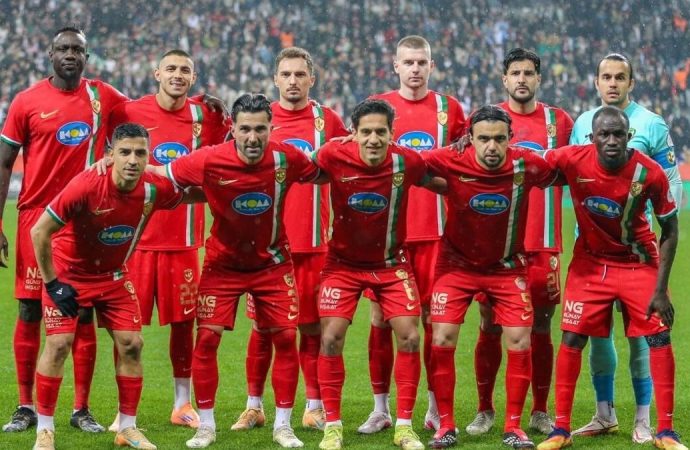 Amedspor’a FIFA’dan şok ceza