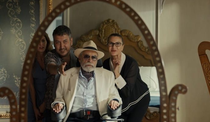 Haluk Bilginer ve Feyyaz Yiğit başrolde: ‘Yan Yana’ Netflix’e geliyor