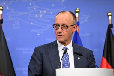 Merz: İsrail ve Amerika’nın yaptıklarının başarıya ulaşacağına ikna olmadım