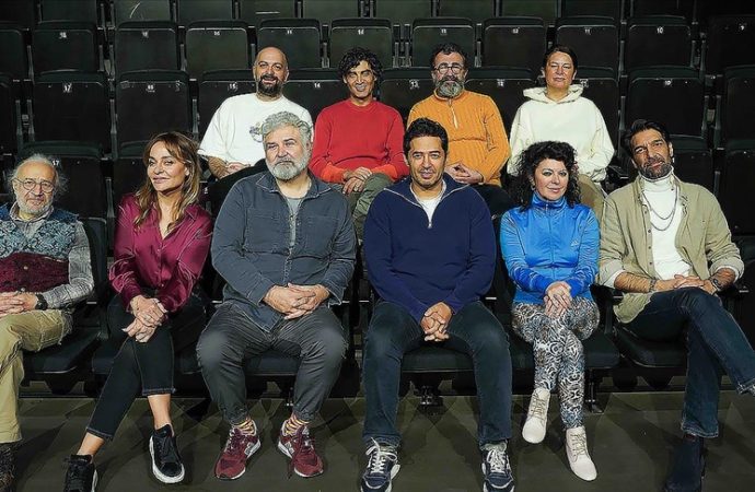 ‘Sersem Kocanın Kurnaz Karısı’ Dünya Tiyatro Günü’nde prömiyer yaptı