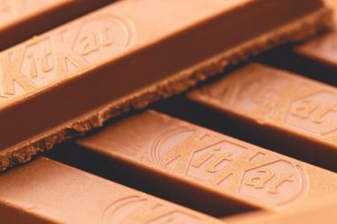 İnanılmaz: Hırsızlar 12 ton KitKat çaldı