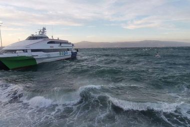 Fırtına ve sağanak deniz ulaşımını vurdu: İDO ve BUDO’da seferler iptal oldu