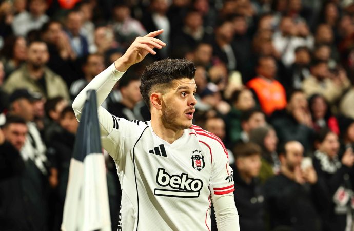 Kosovalı Milot Rashica yarınki düello için konuştu: ‘Türkiye favori ama biz de açız’