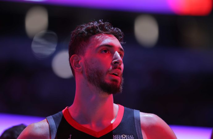 Alperen Şengün’den tek kişilik şov