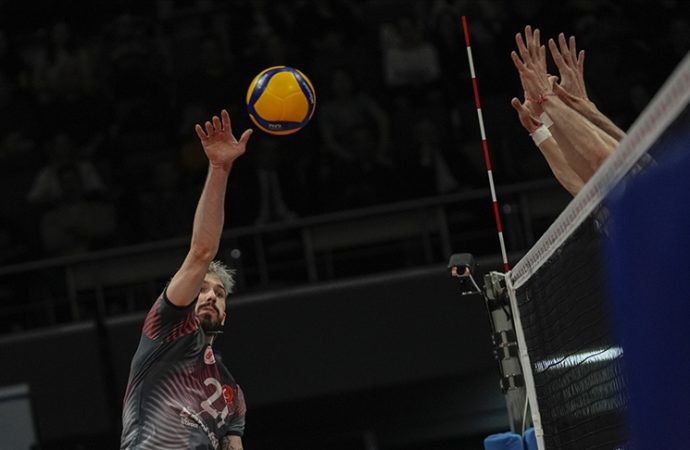 Ziraat Bankkart yarın ‘dörtlü final’e yükselmek için sahaya çıkıyor