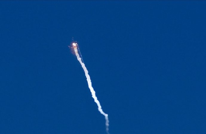 ABD yeni füzelerini ilk kez sivil yerleşmeleri vururken test etmiş