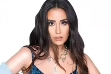 Niran Ünsal neden Atina’da ev temizliği şirketi kurdu?