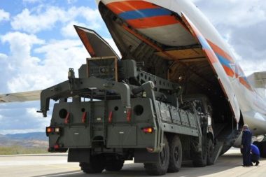 ‘Neden S-400’ler depoda’ sorusu yanlış soru, esas soru başka