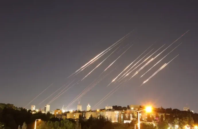 İran artık daha az füze atabiliyor