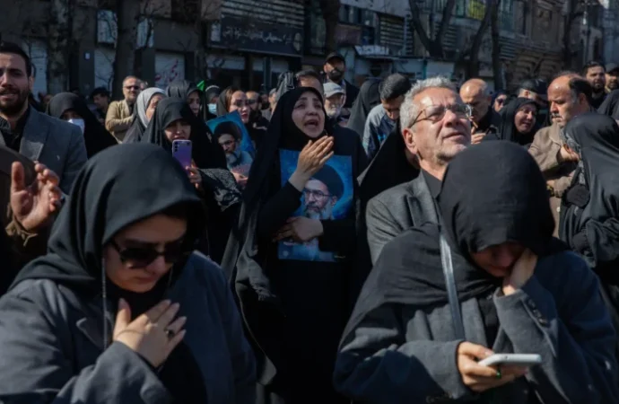 İran’da hiçbir şey eskisi gibi olmayacak ama değişim acaba hangi yönde olacak?