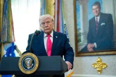 Trump sürekli ‘İran’la görüşüyoruz’ diyor, İran ise sürekli yalanlıyor… Peki neden?