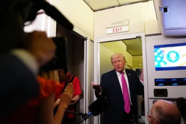 Bombardımanlar hızlandı, petrol fiyatı 120 dolara dayandı