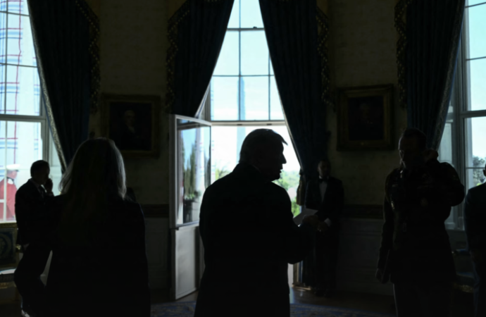 En uzun günün öyküsü: Trump, ‘Bir uygarlığı silme’ tehdidinden ateşkesi kabul etmeye nasıl ikna oldu?