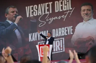 CHP, 22 milletvekili istifa ettirip ara seçim yaptırmak istiyor