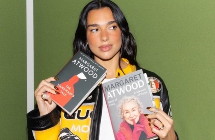 Dua Lipa, Londra Edebiyat Festivali’nin küratörü olacak