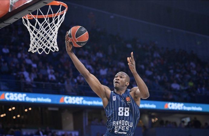 Maç Sırbistan’da: Anadolu Efes yarın Maccabi Rapyd’in konuğu