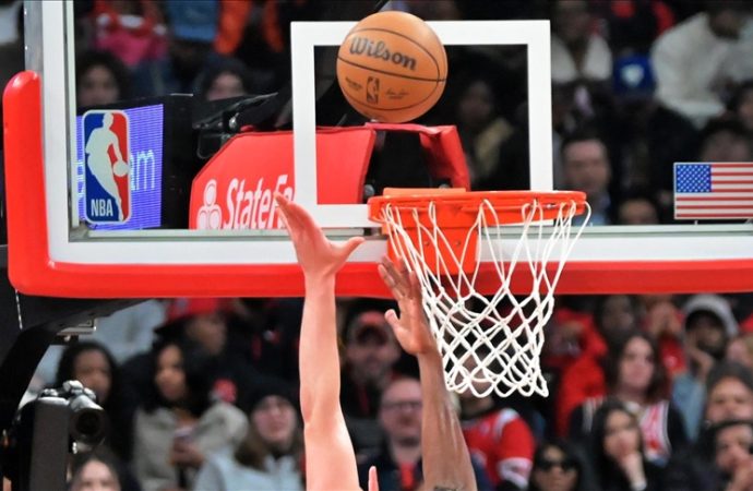 Rockets, Alperen Şengün’ün “double-double” yaptığı maçta Knicks’i yendi