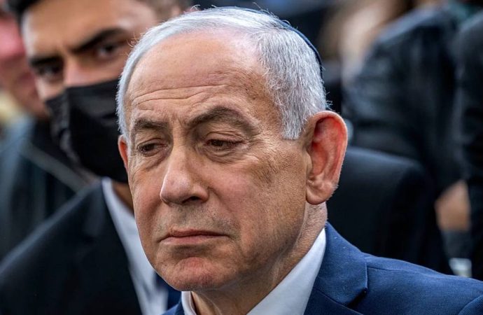 Eski Başbakan Lapid, Netanyahu’yu hedef aldı: Zafer kazanacak gücü yok