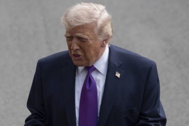 Trump iddia etti: İran’ın yeni başkanı az önce ateşkes istedi