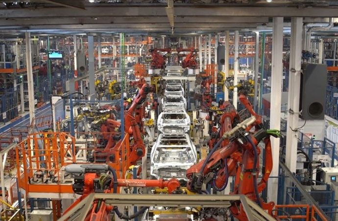 Mart ayının ihracat şampiyonu 3,3 milyar dolarla otomotiv oldu