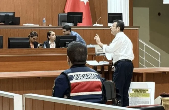 İmamoğlu ‘Bütün tutuklu arkadaşları serbest bırakın, ben buradayım’ dedi, mahkeme 18 kişiyi tahliye etti