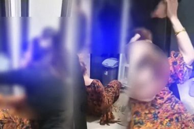 Kocasını komşusuyla yakaladı videoya sarıldı: Bir şey istemeye gelmiştim