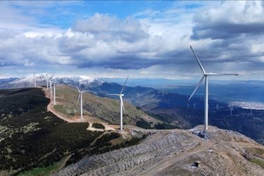 Yenilenebilir enerji kurulu gücü beş yılda yüzde 55 arttı