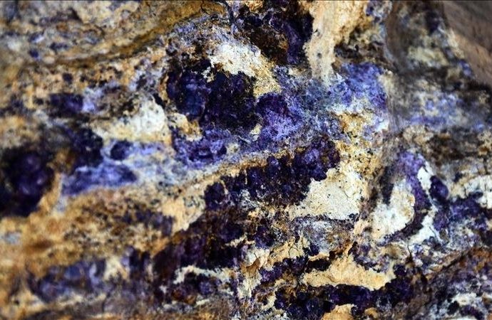 Savaş Çin tekeline yaradı: Galyum ve germanyum arzı kırılgan hale geldi